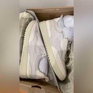 Dolce Vita Adella Leather Sneaker Off White